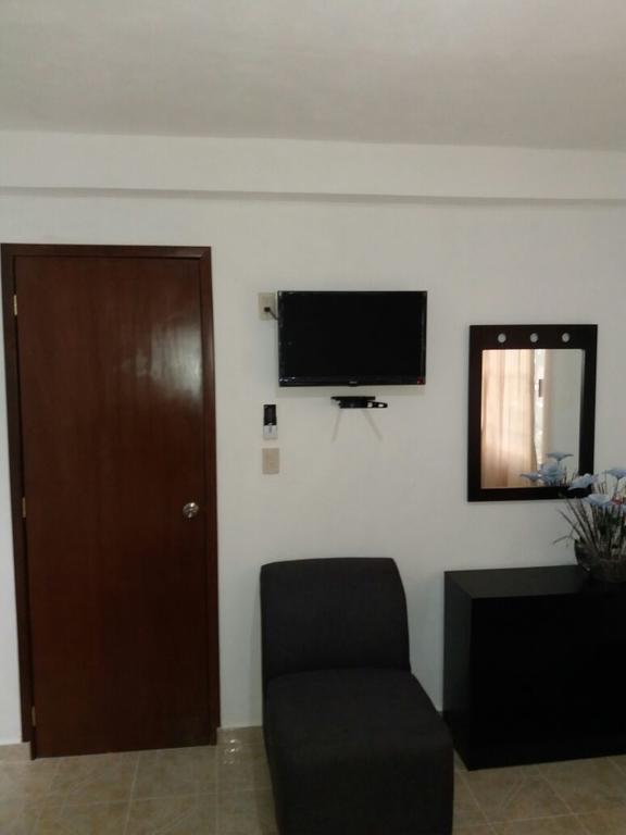 Room In Cancun Stadium מראה חיצוני תמונה