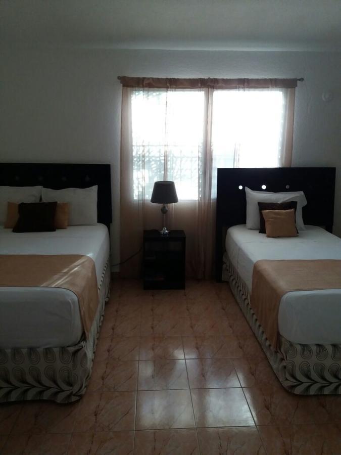Room In Cancun Stadium מראה חיצוני תמונה